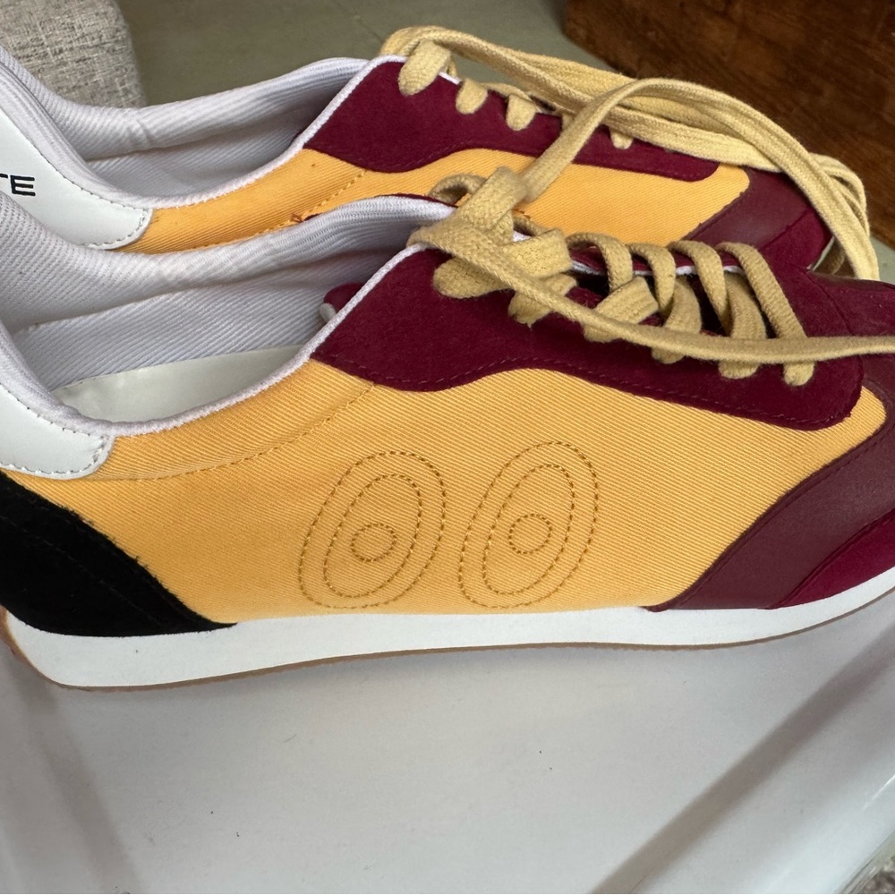 Charlotte Stone Rocky - butter yellow and burgundy colorway.